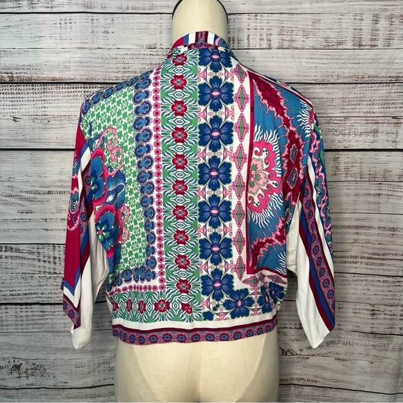 Fifteen Twenty Daria Blouse Print Medium Vibrant Floral Paisley Flowy Top - Picture 3 of 11